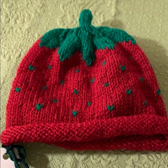 Strawberry Hand Knit Baby Hat Stretchy GREAT GIFT! - Picture 4 of 4